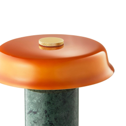Trip No. 2 Portable Bordlampe, Moss/Amber
