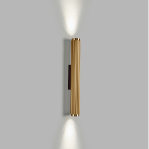 Velvet W1 Wandleuchte Messing - Light Point